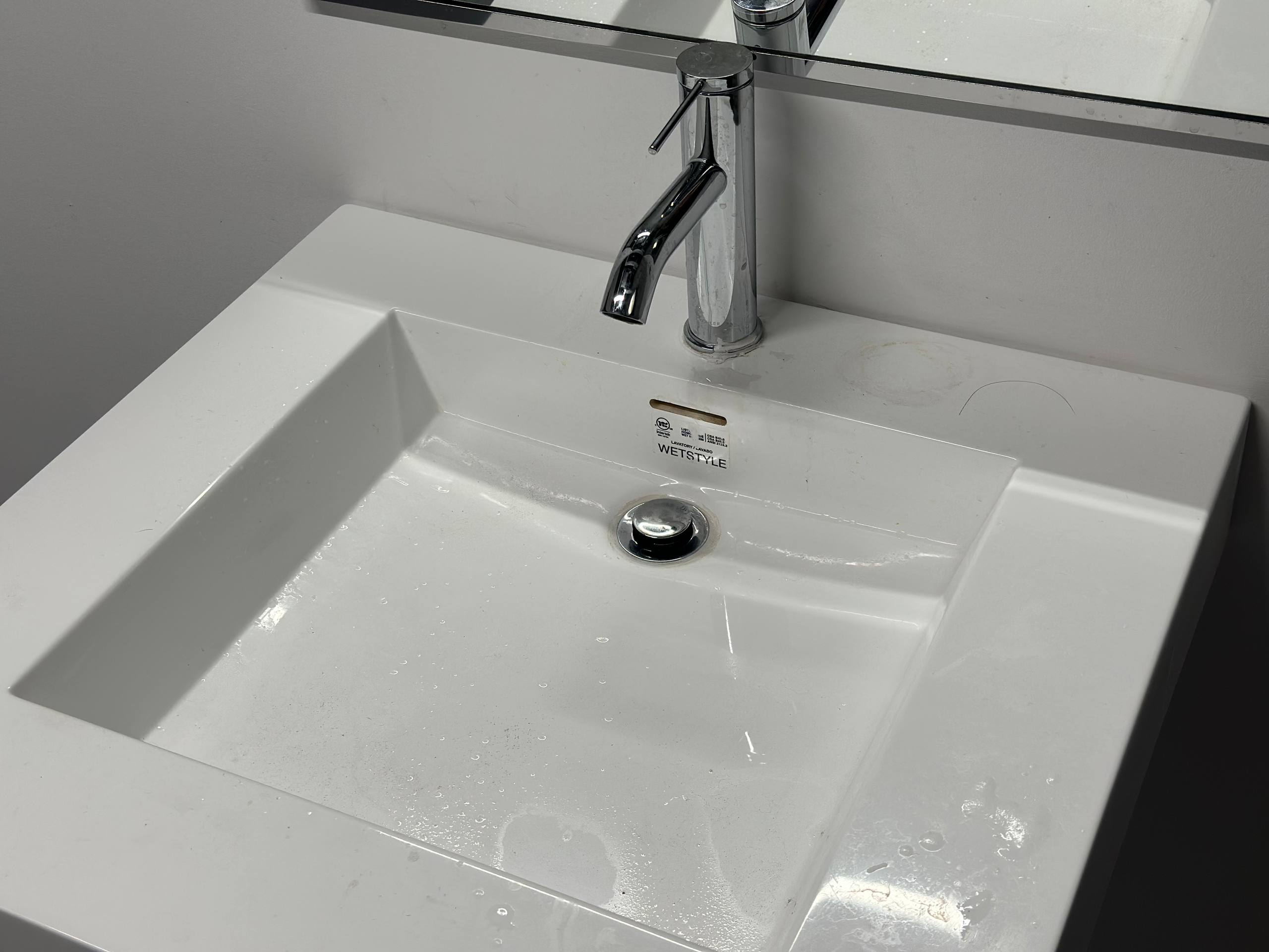 Bathroom sink before cleaning